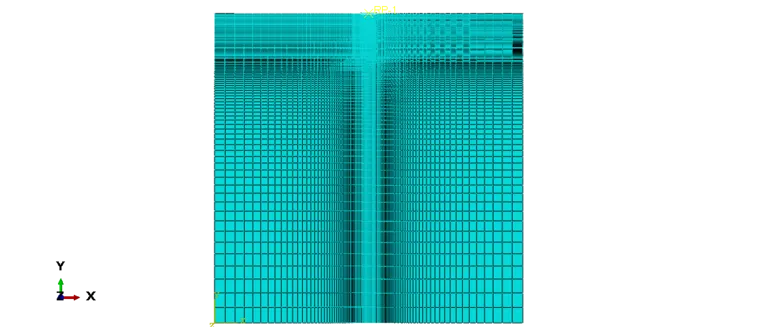 ABAQUS 小应变分析(例5) 考虑比奥固结的地基承载力分析的图2