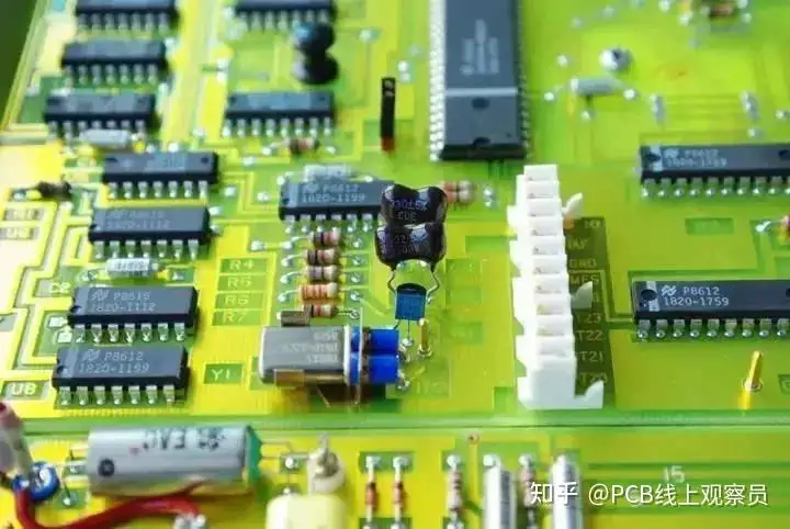 PCB走线为啥不能90度直角？的图5